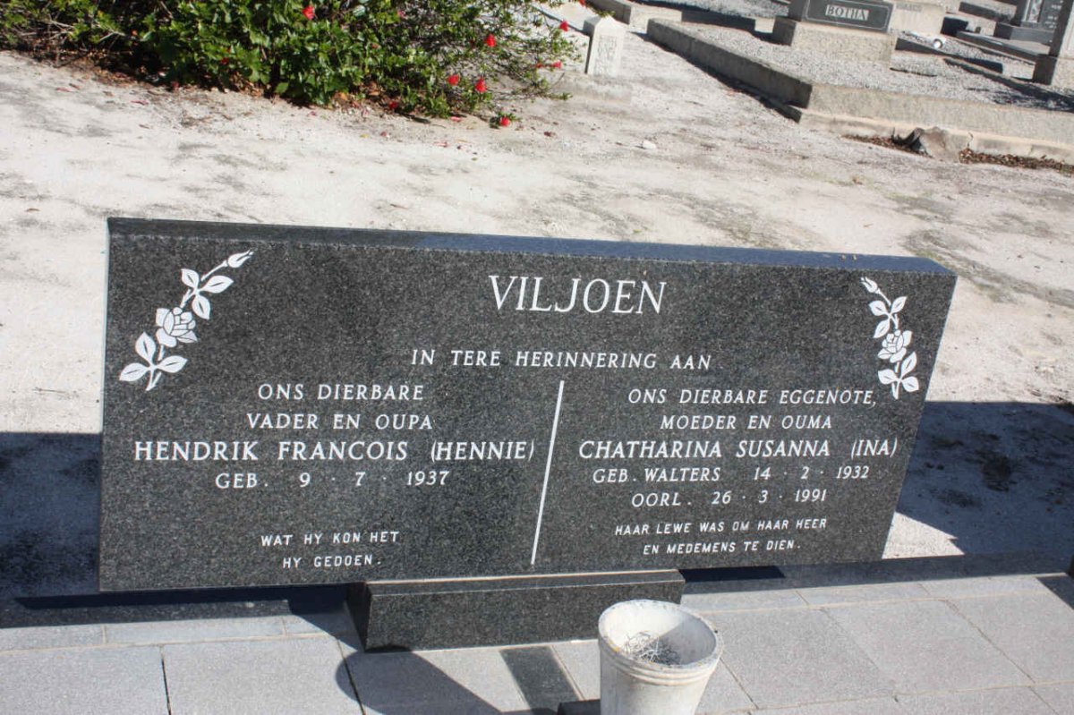 VILJOEN Hendrik Francois 1937- &amp; Chatharina Susanna WALTERS 1932-1991