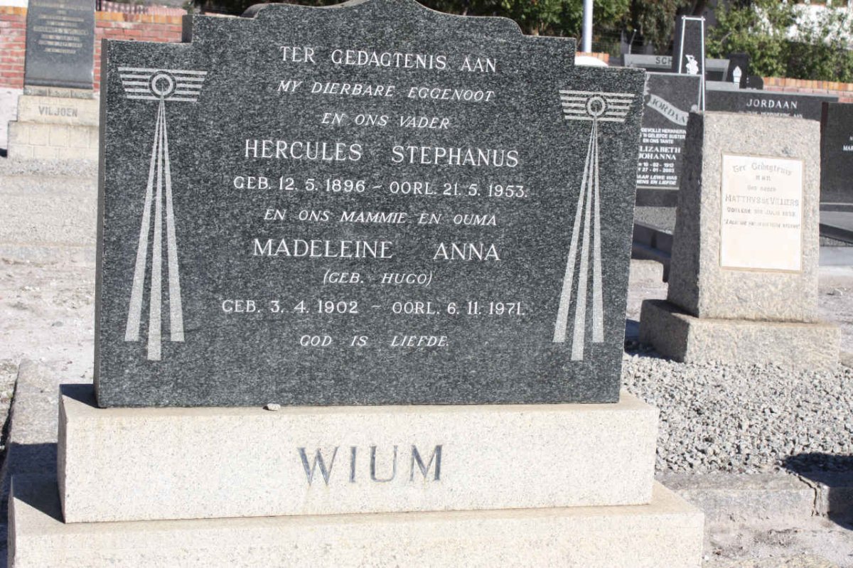 WIUM Hercules Stephanus 1896-1953 &amp; Madeleine Anna HUGO 1902-1971
