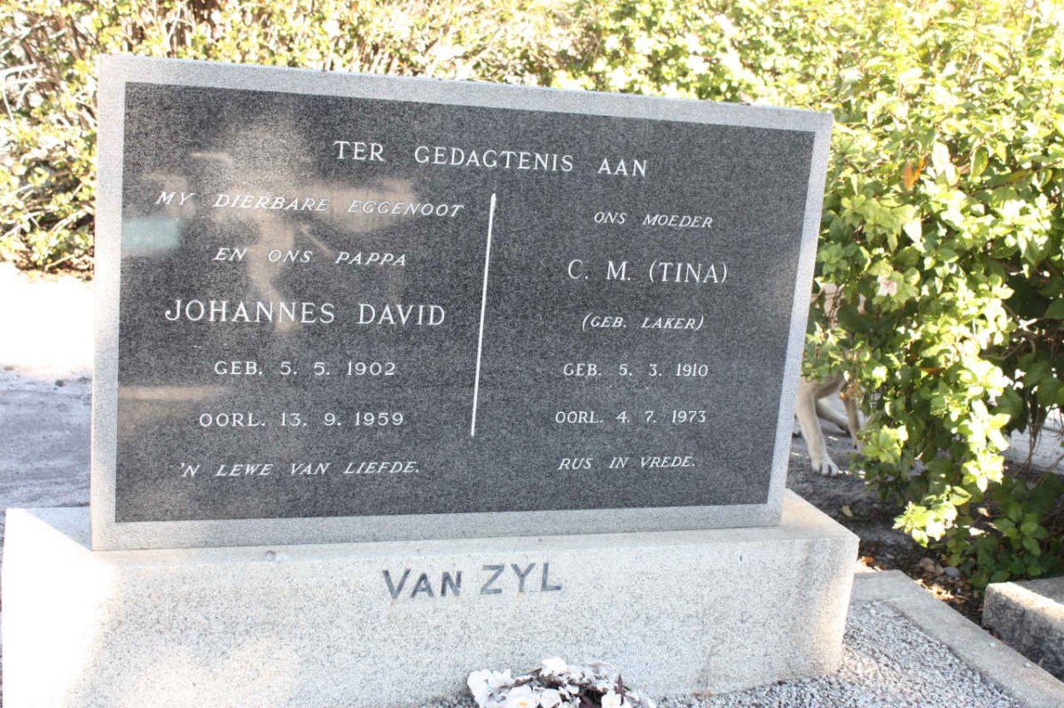 ZYL Johannes David, van 1902-1959 &amp; C.M. LAKER 1910-1973