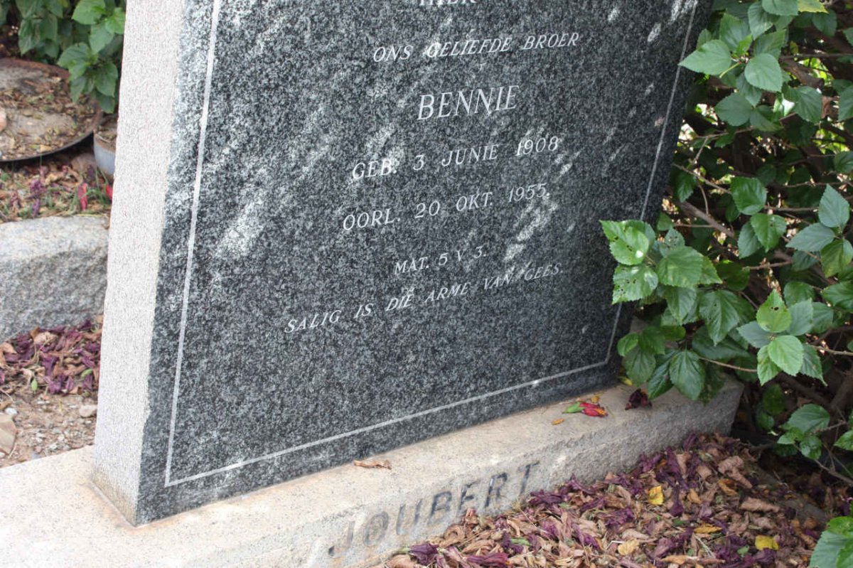 JOUBERT Bennie 1908-1955