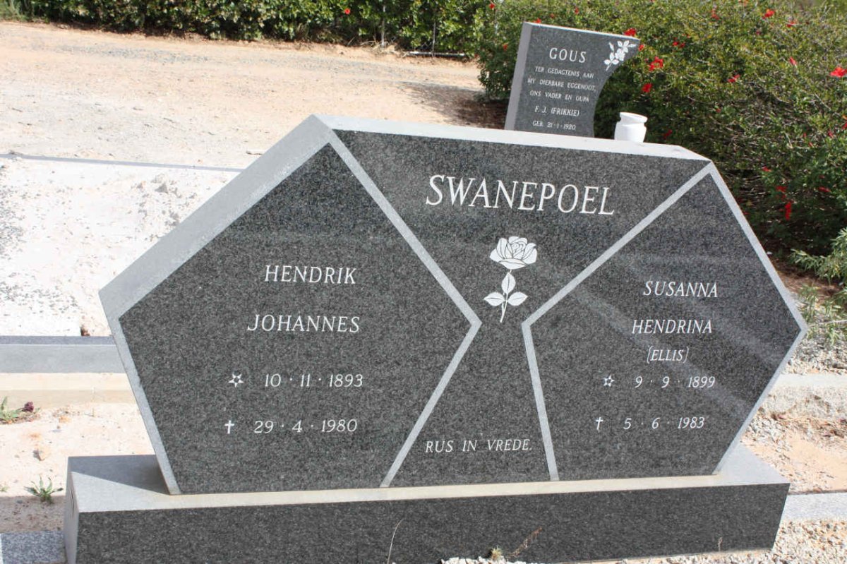 SWANEPOEL Hendrik Johannes 1893-1980 &amp; Susanna Hendrina ELLIS 1899-1983