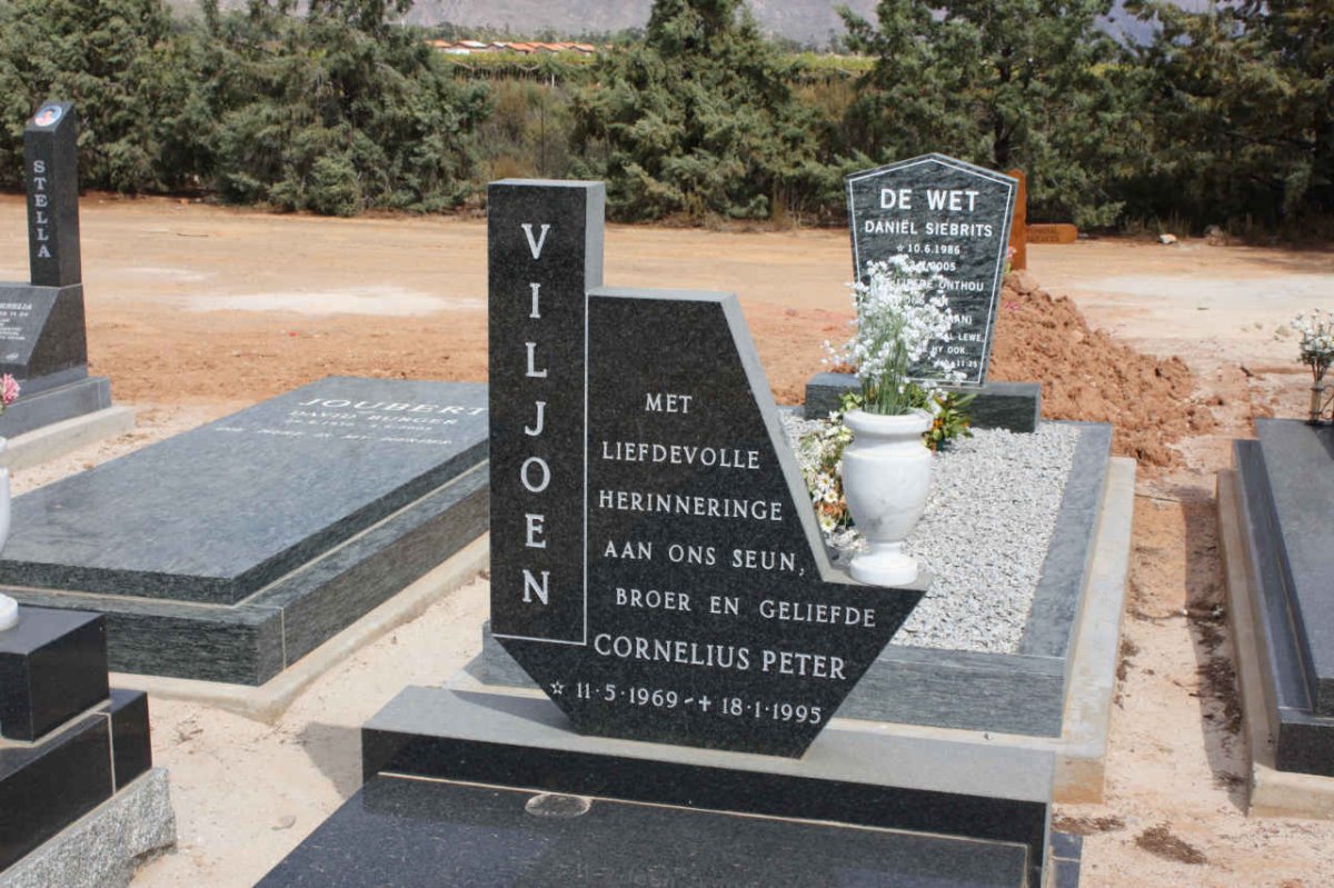 VILJOEN Cornelius Peter 1969-1995