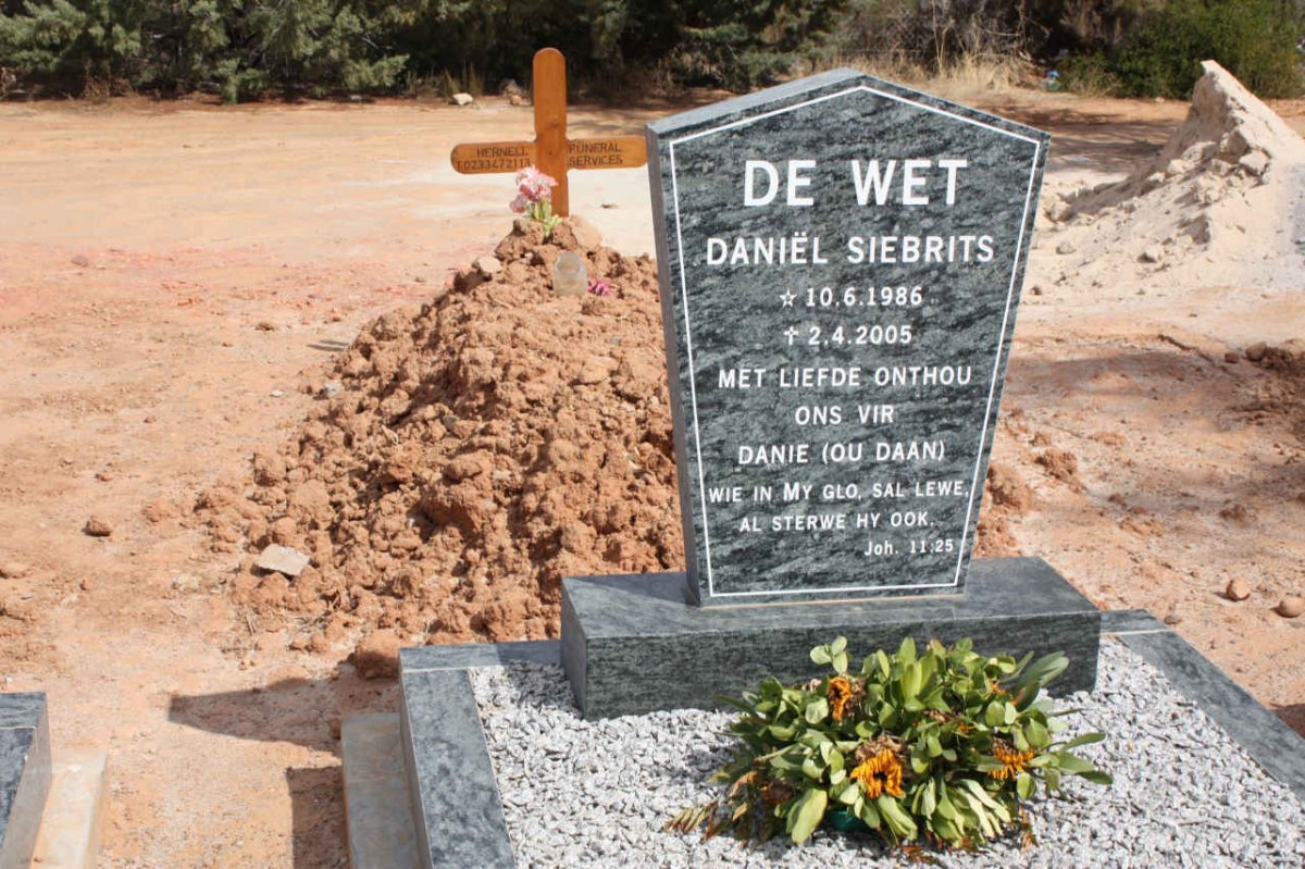 WET Daniël Siebrits, de 1986-2005