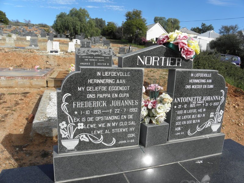 NORTIER Frederick Johannes 1921-1992 &amp; Antoinette Johanna SWARTS 1925-2007