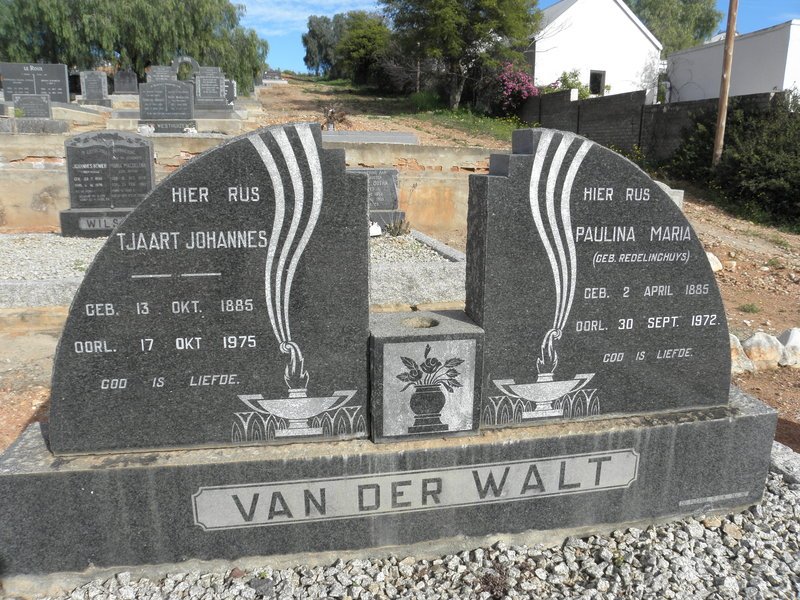 WALT Tjaart Johannes, van der 1885-1975 &amp; Paulina Maria REDELINGHUYS 1885-1972