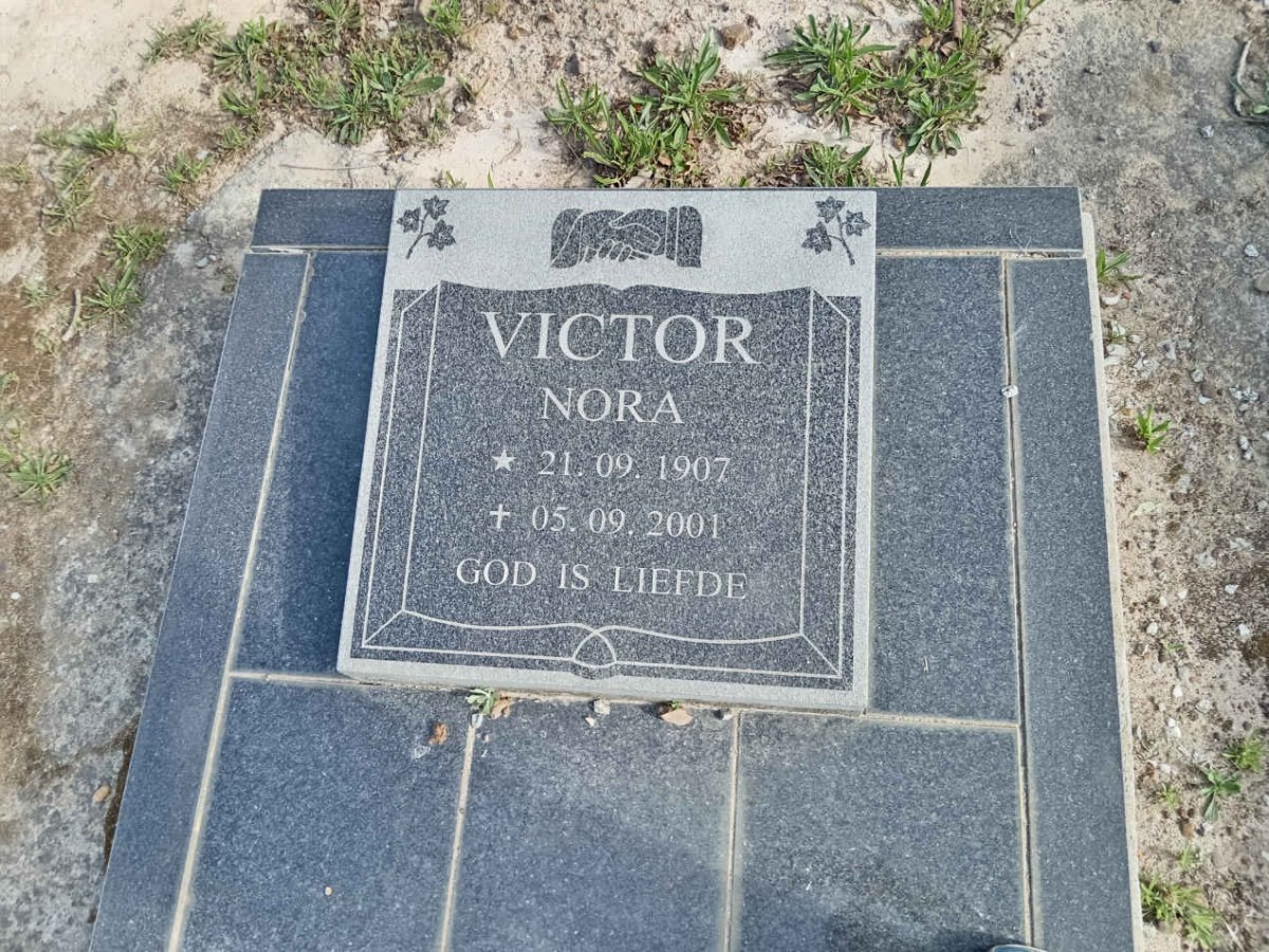 VICTOR Nora 1907-2001