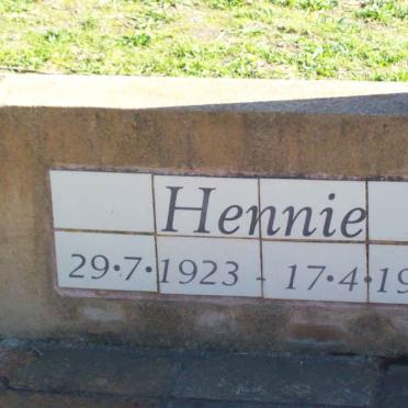 BEER Hennie, de 1923-1999 &amp; Corrie 1928-