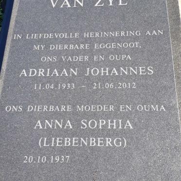 ZYL Adriaan Johannes, van 1933-2012 &amp; Anna Sophia LIEBENBERG 1937-