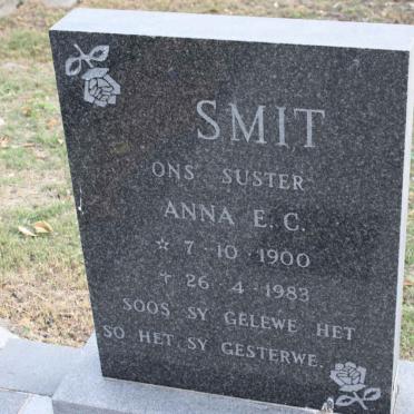 SMIT Anna E. C. 1900-1983