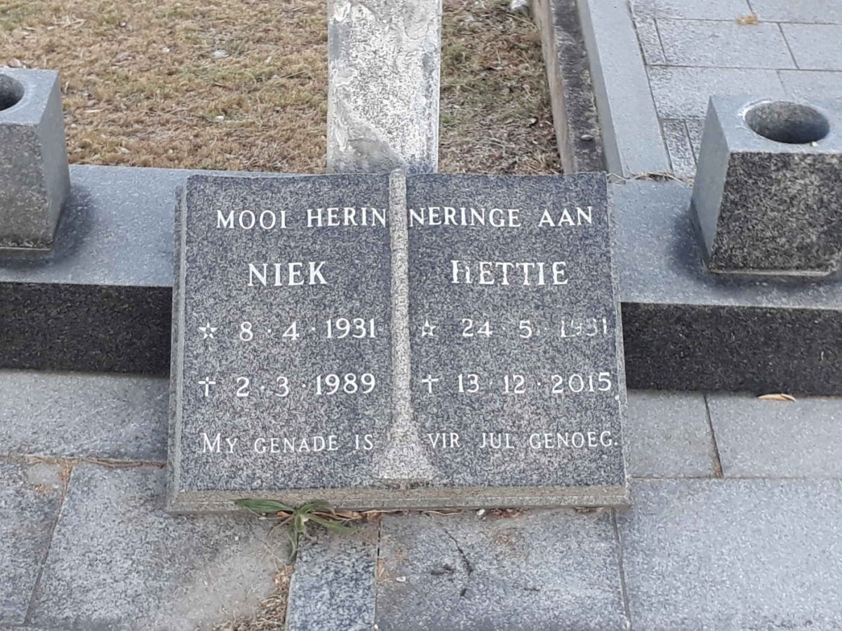 ? Niek 1931-1989 & Lettie 1931-2015