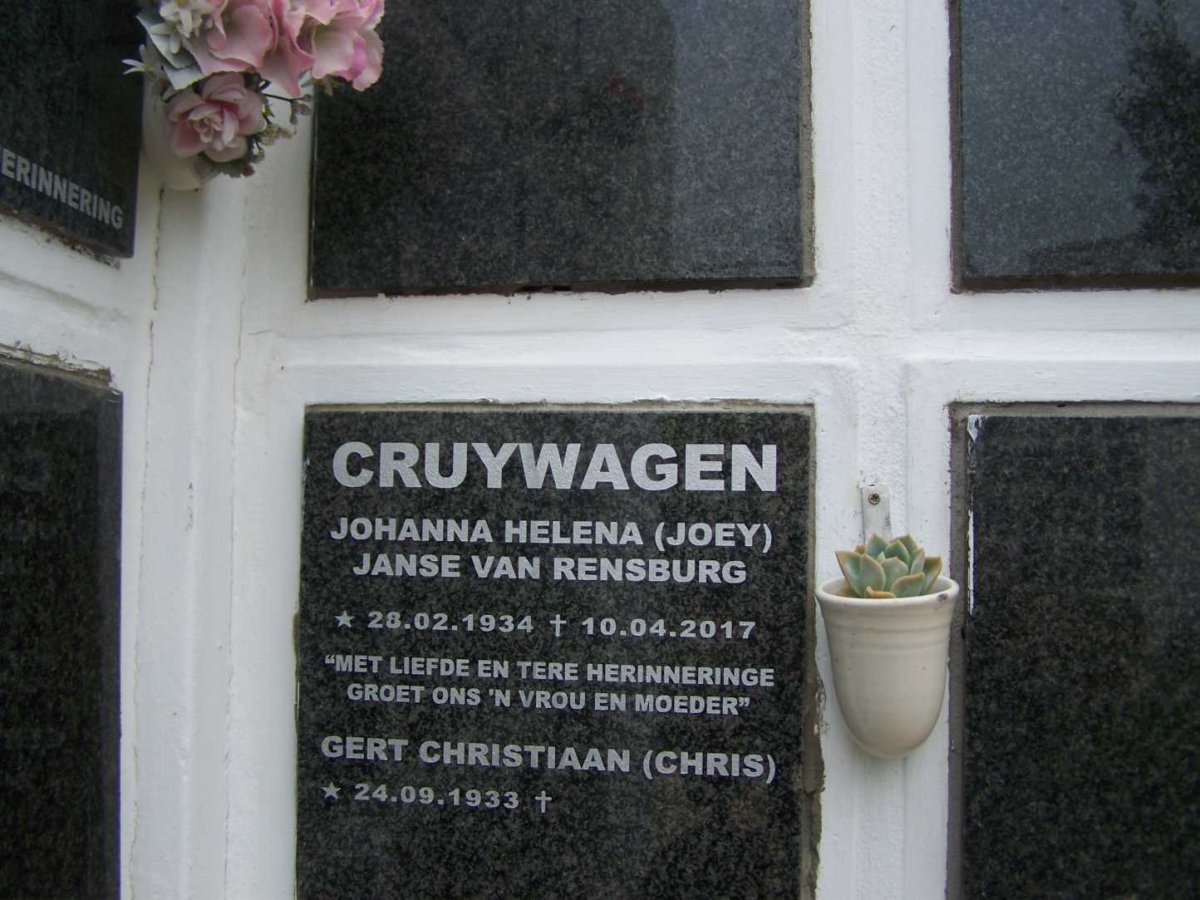 CRUYWAGEN Gert Christiaan 1933- &amp; Johanna Helena JANSE VAN RENSBURG 1934-2017