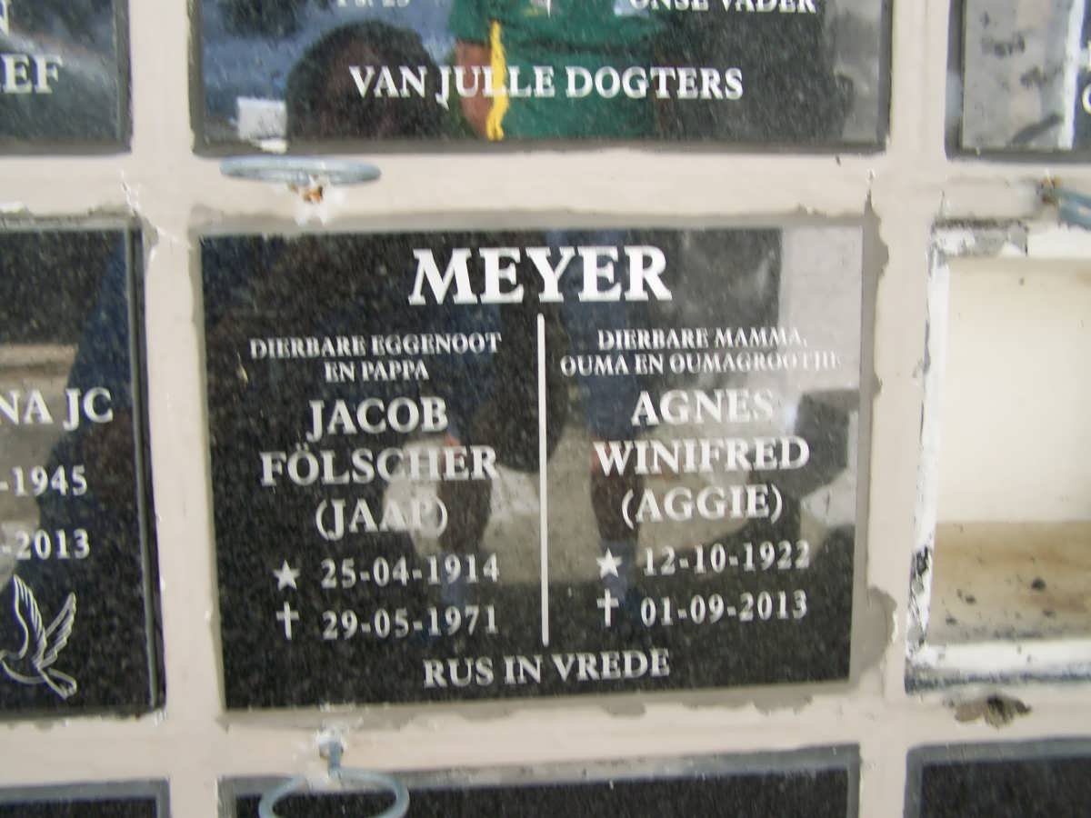 MEYER Jacob Fölscher 1914-1971 &amp; Agnes Winifred 1922-2013