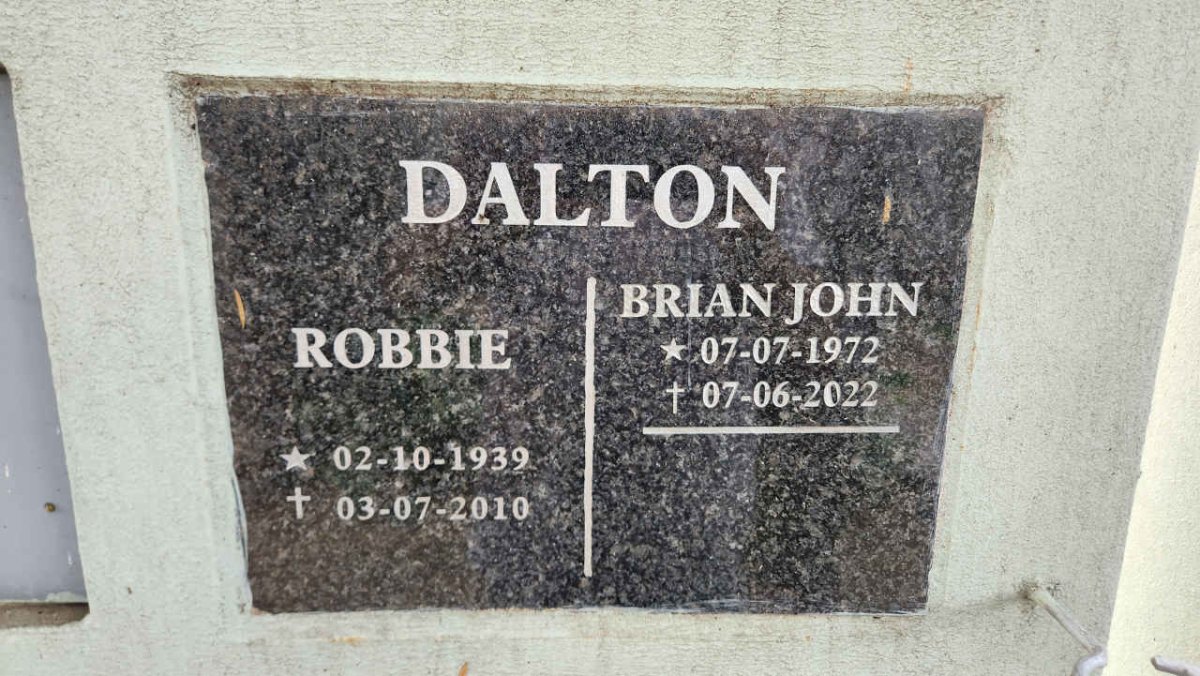 DALTON Robbie 1939-2010 :: DALTON Brian John 1972-2022