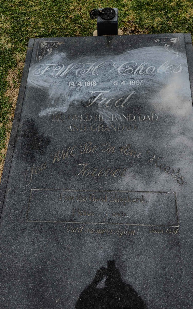 CHOLES F.W.H. 1918-1997