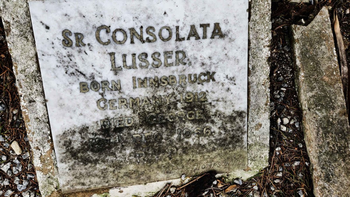 LUSSER Consolata 1912-1966
