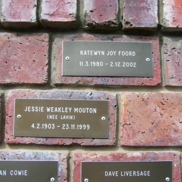 FOORD Katewyn Joy 1980-2002 :: MOUTON Jessie Weakley nee LAVIN 1903-1999