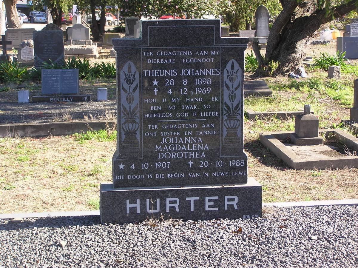 HURTER Theunis Johannes 1898-1969 &amp; Johanna Magdalena Dorothea 1907-1988