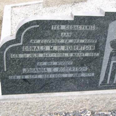ROBERTSON Donald M.H. 1887-1962 &amp; Johanna E. 1888-1975