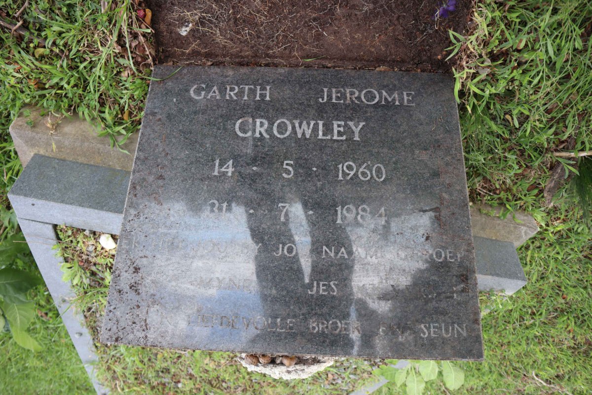 CROWLEY Garth Jerome 1960-1984