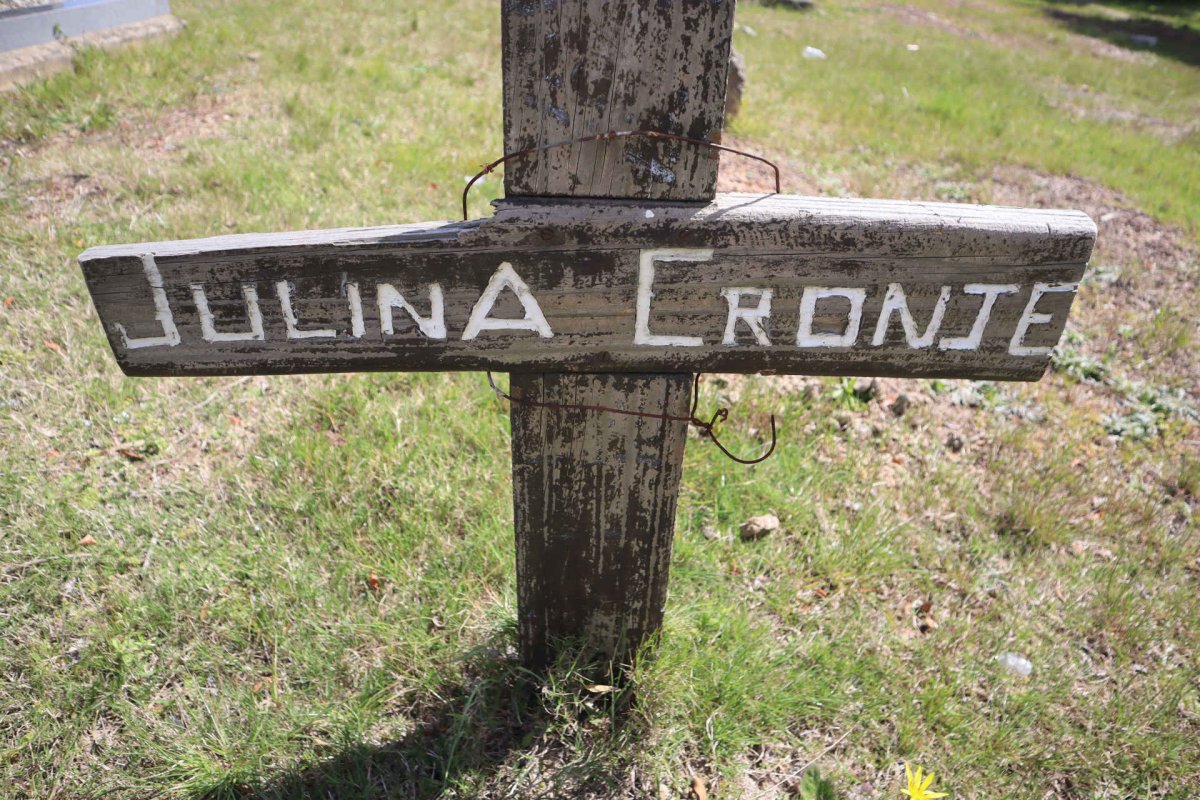 CRONJE Julina 