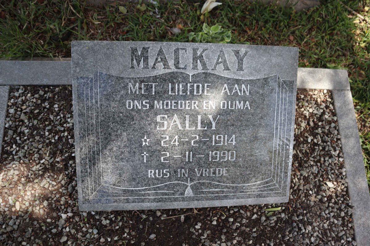 MACKAY Sally 1914-1990