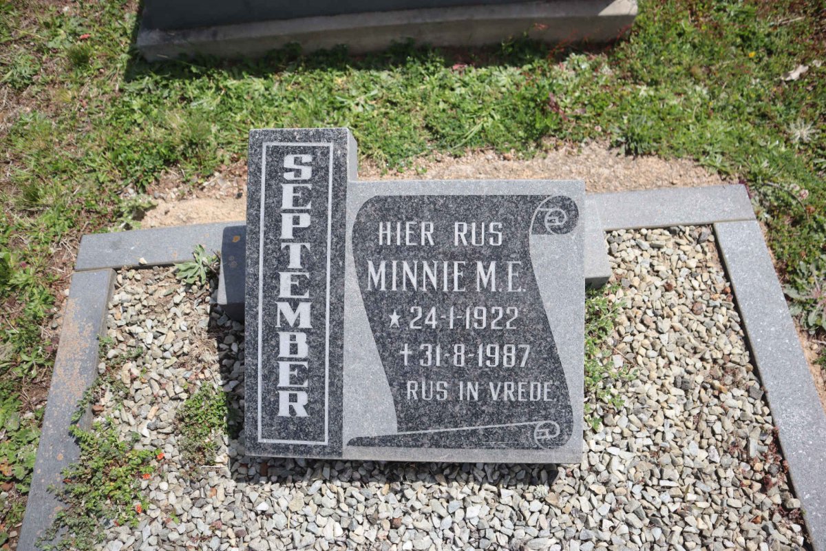 SEPTEMBER Minnie M.E. 1922-1987
