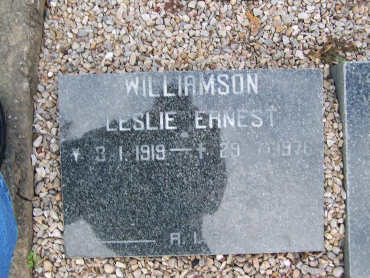 WILLIAMSON Leslie Ernest 1919-1976