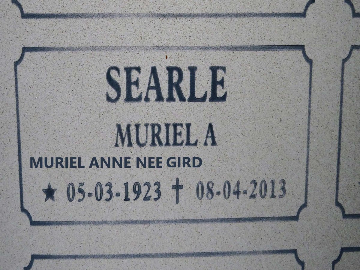 SEARLE Muriel Anne nee GIRD 1923-2013