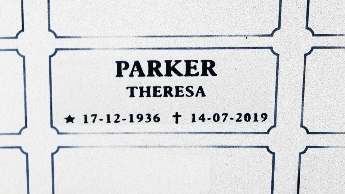 PARKER Theresa 1936-2019