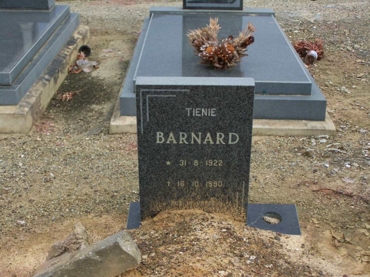BARNARD Tienie 1922-1990