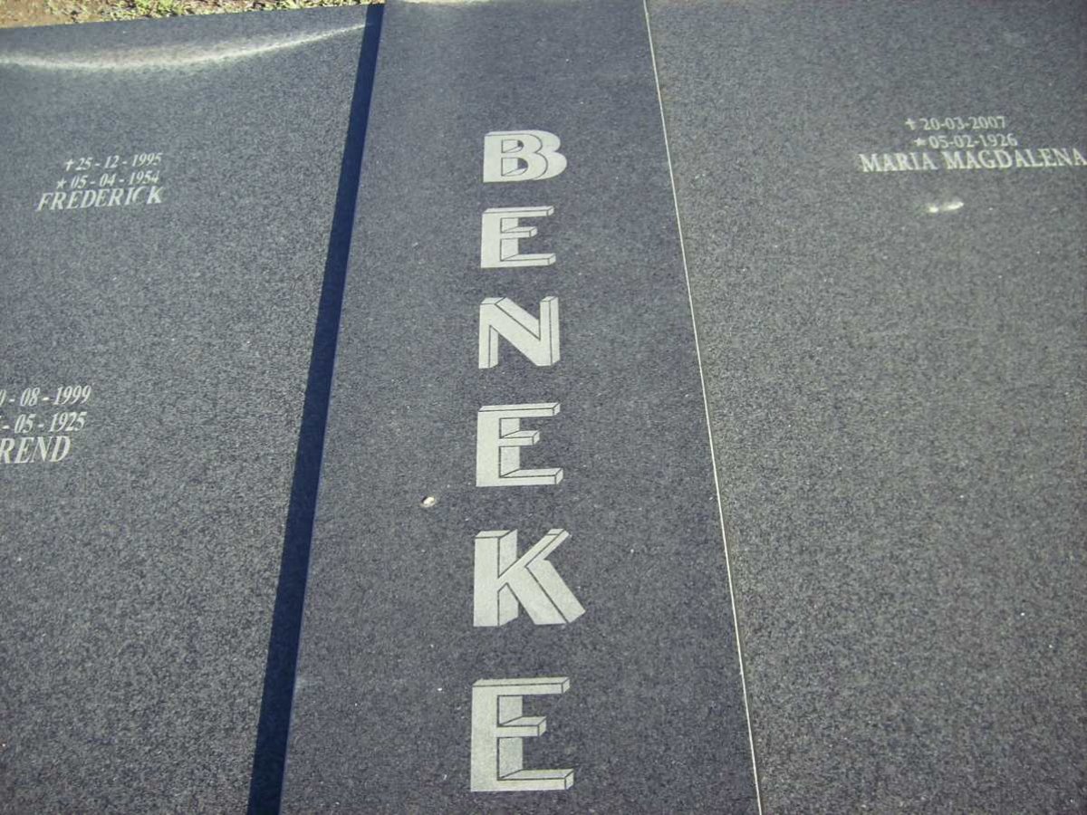 BENEKE Maria Magdalena 1926-2007 :: BENEKE Frederick 1954-1995 :: BENEKE Barend 1925-1999