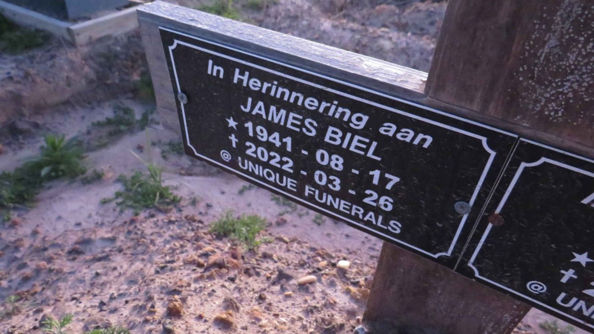 BIEL James 1941-2022 & Clara 1942-2020_2
