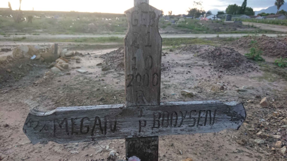 BOOYSEN Megan 2000-