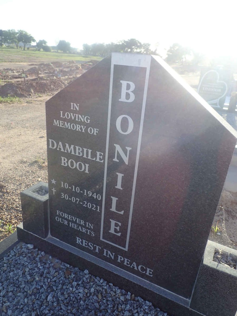 BONILE Dambile Booi 1940-2021