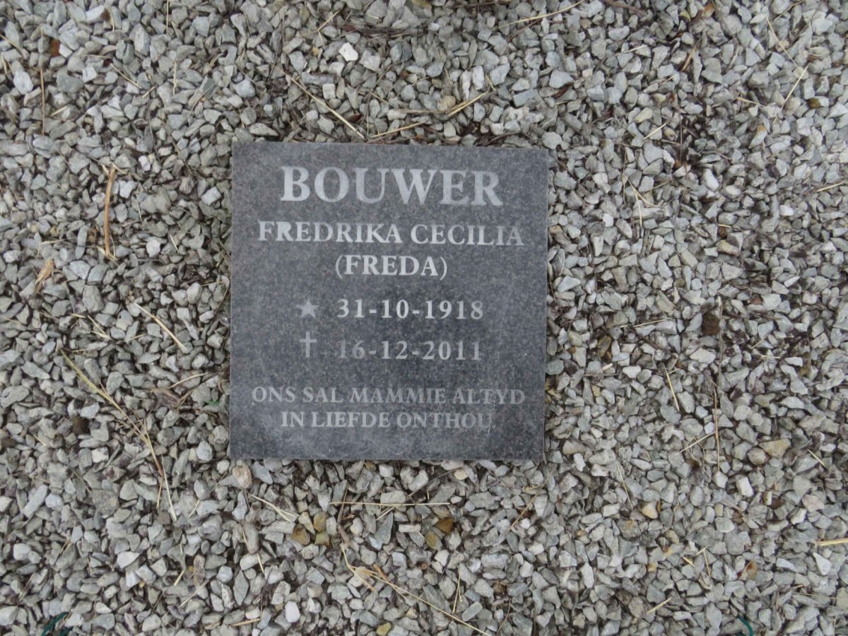 BOUWER Fredrika Cecilia 1918-2011