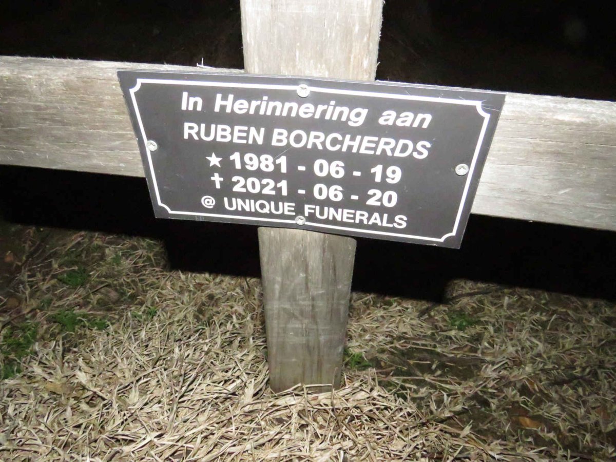 BORCHERDS Ruben 1981-2021