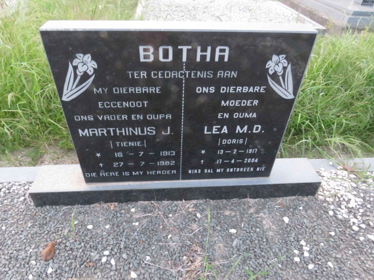 BOTHA Marthinus J. 1913-1982 & Lea M.D. 1917-2004