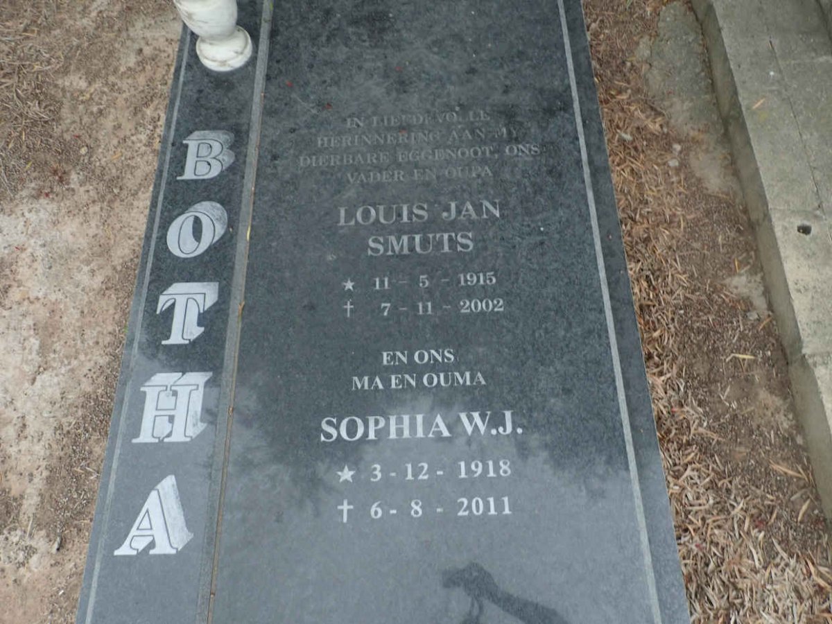 BOTHA Louis Jan Smuts 1915-2002 & Sophia W.J. 1918-2011