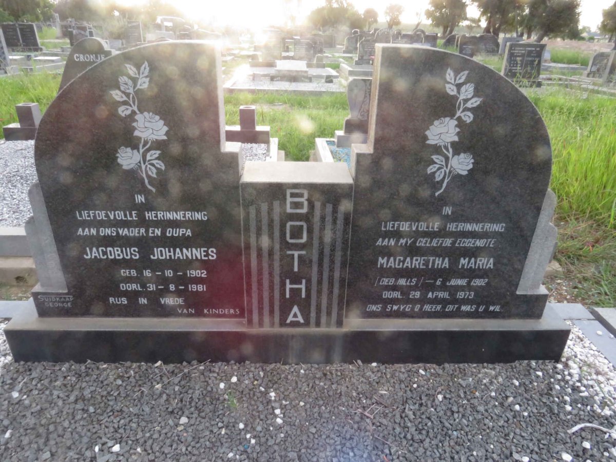 BOTHA Jacobus Johannes 1902-1981 &amp; Magaretha Maria HILLS 1902-1973