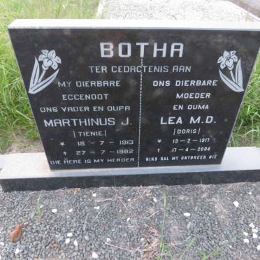 BOTHA Marthinus J. 1913-1982 & Lea M.D. 1917-2004