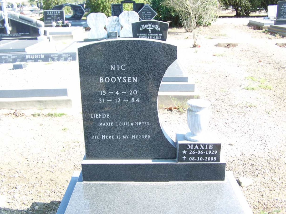 BOOYSEN Nic 1920-1984 &amp; Maxie 1929-2008