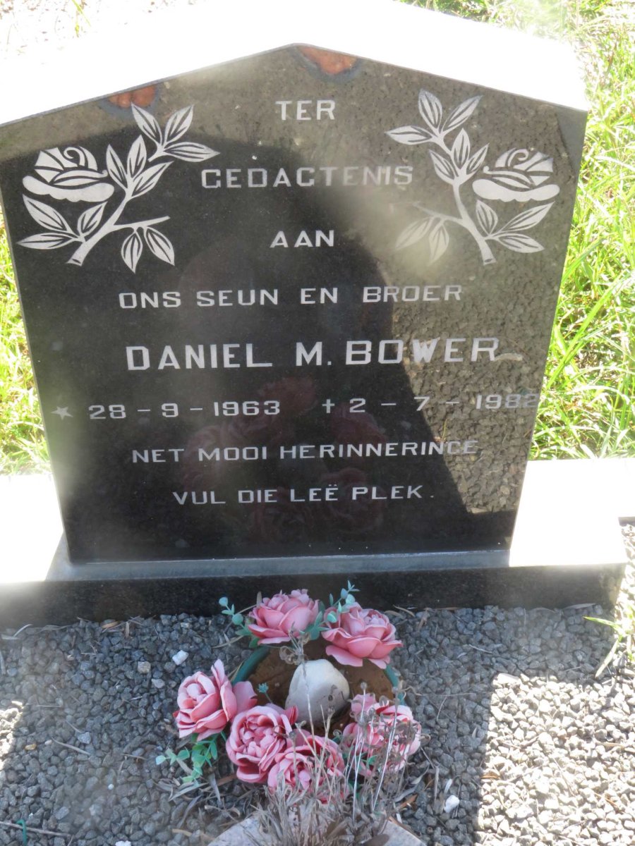 BOWER Daniel M. 1963-1982