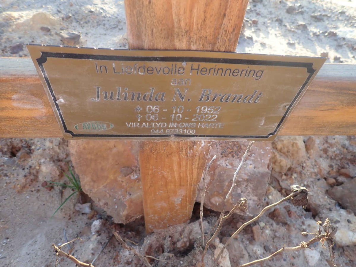 BRANDT Julinda N. 1952-2022