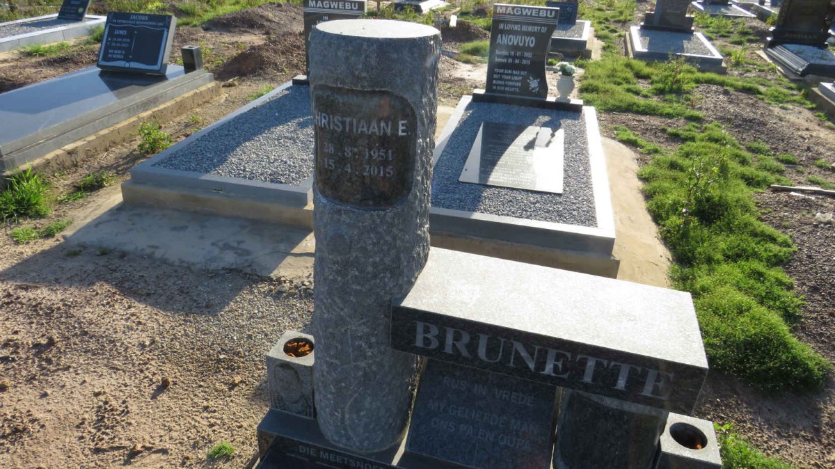 BRUNETTE Christiaan E 1951-2015