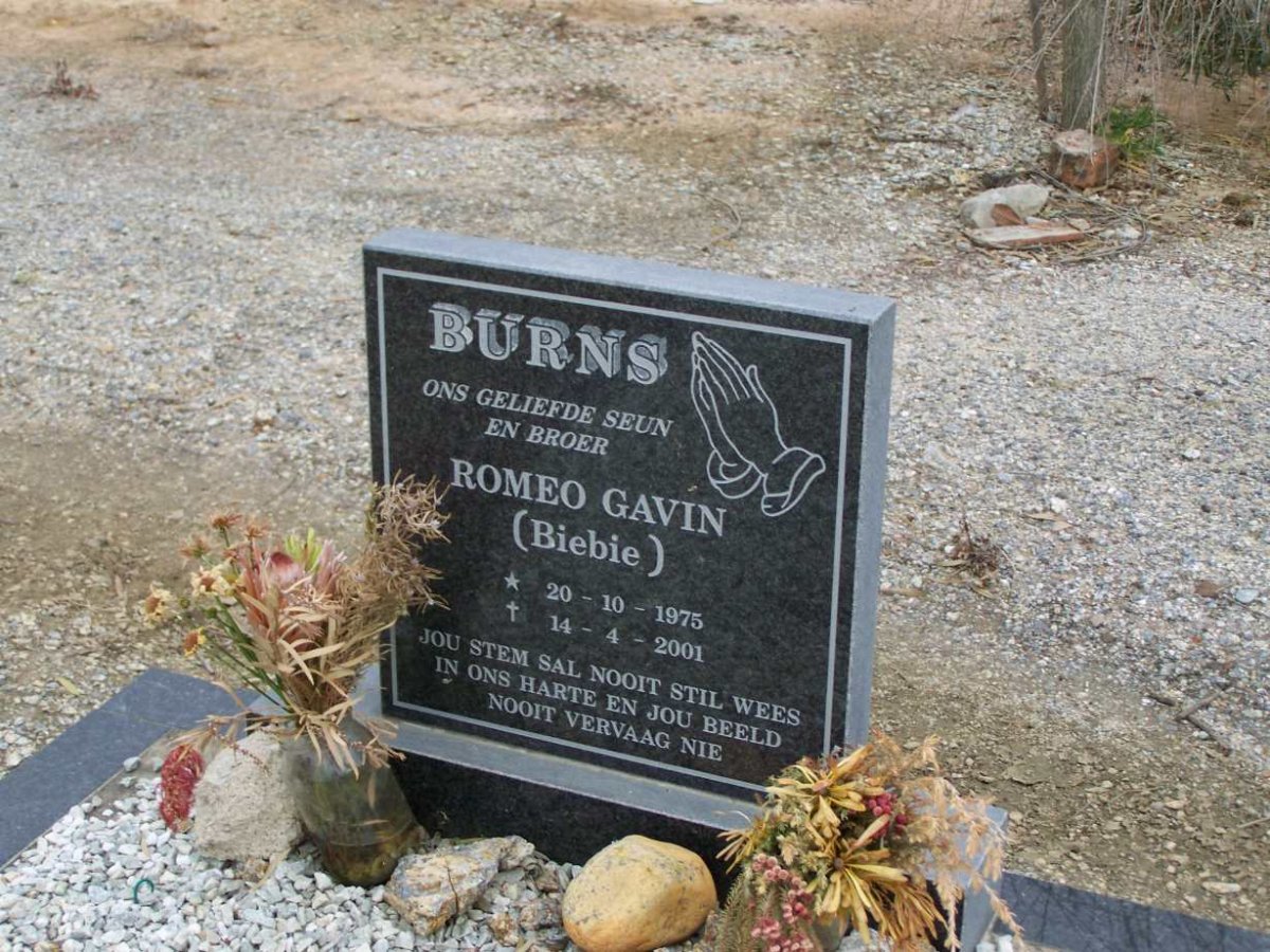 BURNS Romeo Gavin 1975-2001