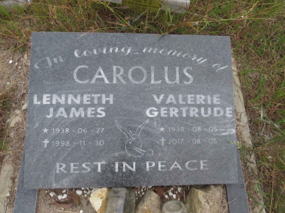 CAROLUS Lenneth James 1938-1998 &amp; Valerie Gertrude 1939-2017
