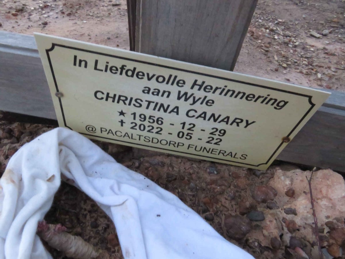 CANARY Christina 1956-2022