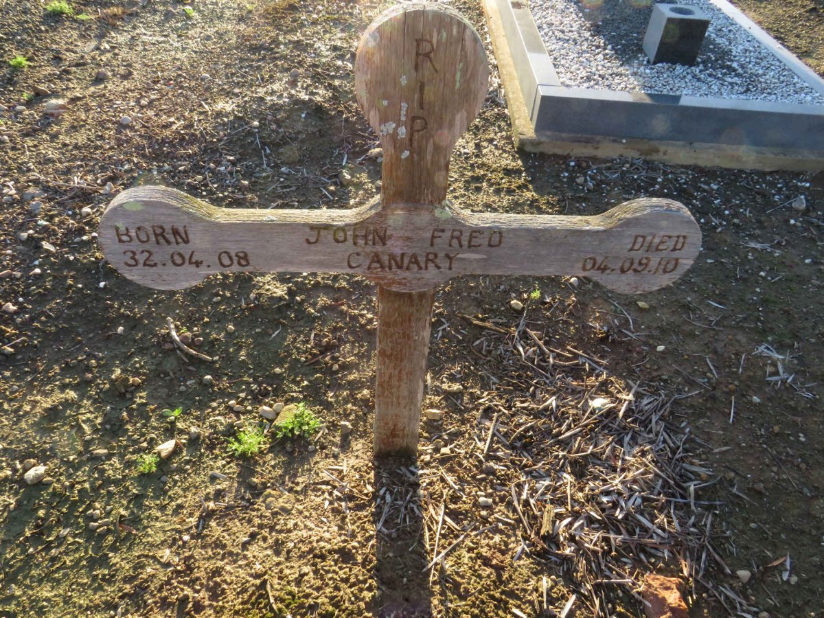CANARY John Fred 1932-2004