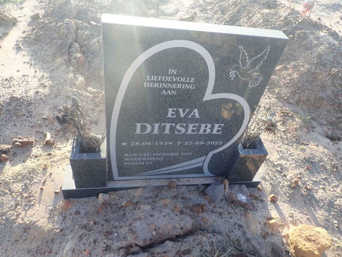 DITSEBE Eva 1939-2022