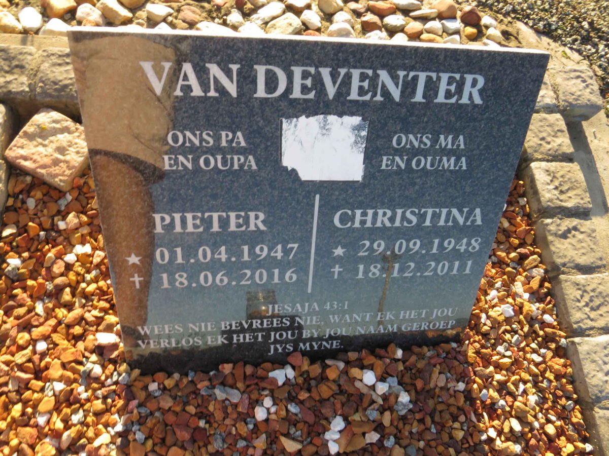 DEVENTER Pieter, van 1947-2016 & Christina 1948-2011